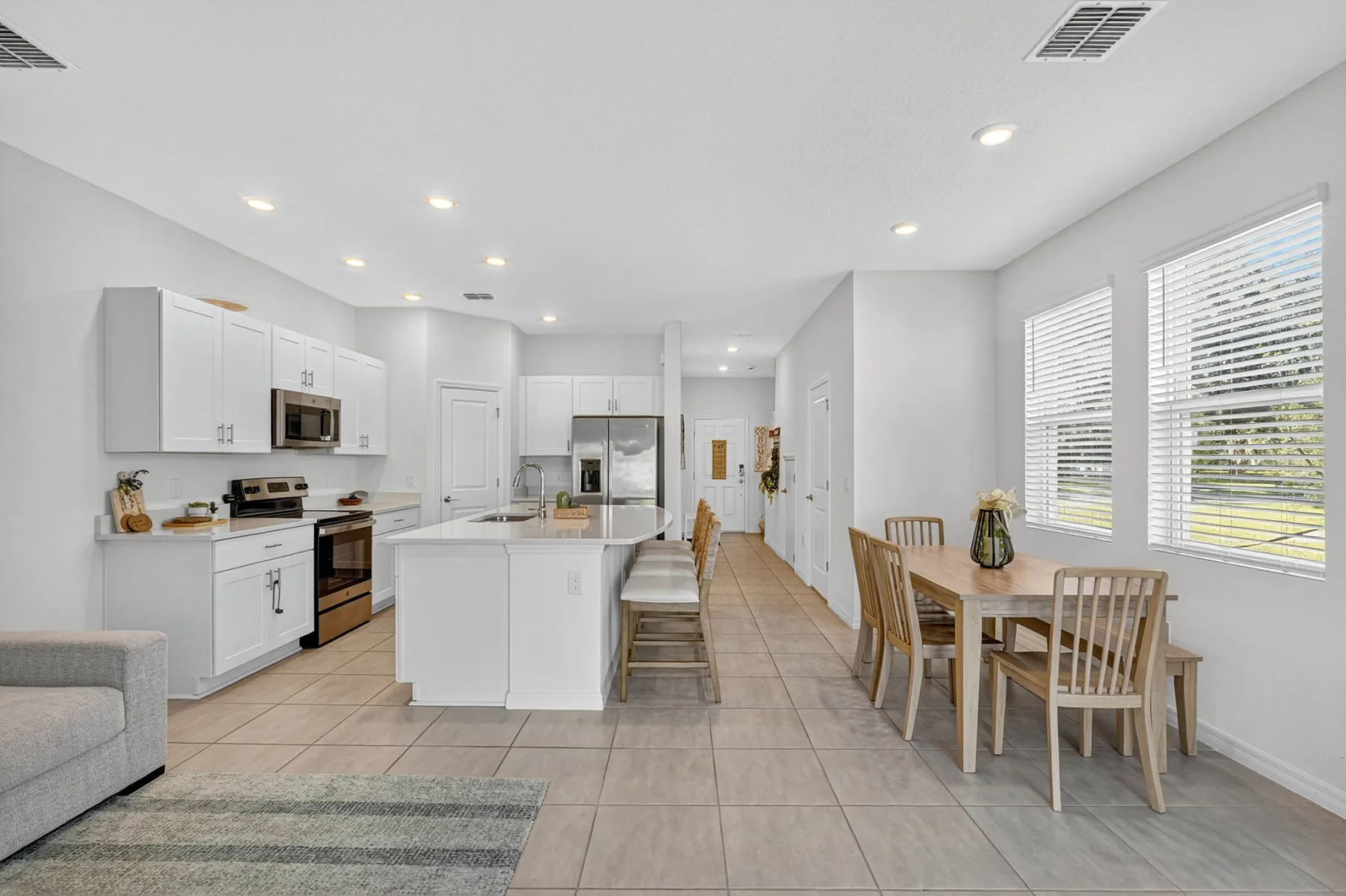 3607 Main Harbor Dr Kissimmee, FL 34746 galería